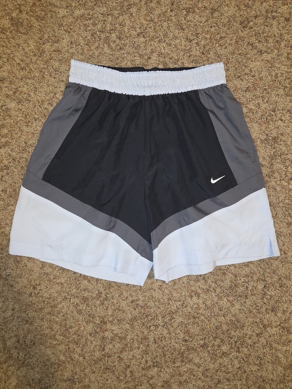 Nike Men’s Icon 6" Yellow Woven Basketball Shorts Sample